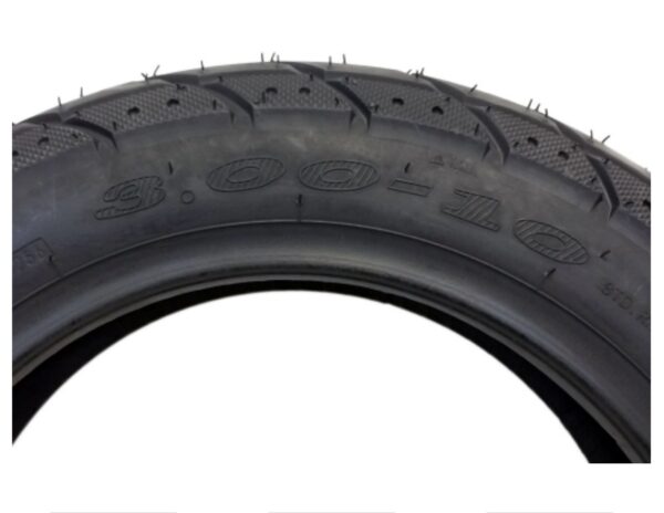 MMG 3.00-10 Tubeless Tire - Image 2